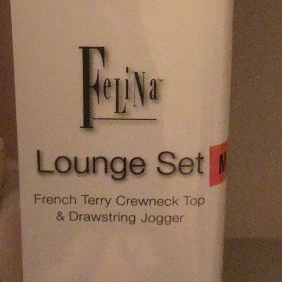 Feline Lounge Set 2 for 25 - Picture 4 of 4